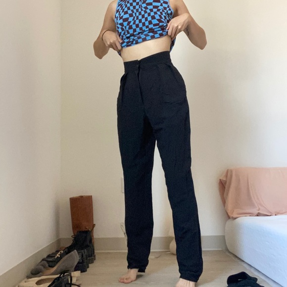 [ON HOLD] UNCLE STUDIOS Linen bloomers in black - Picture 3 of 5